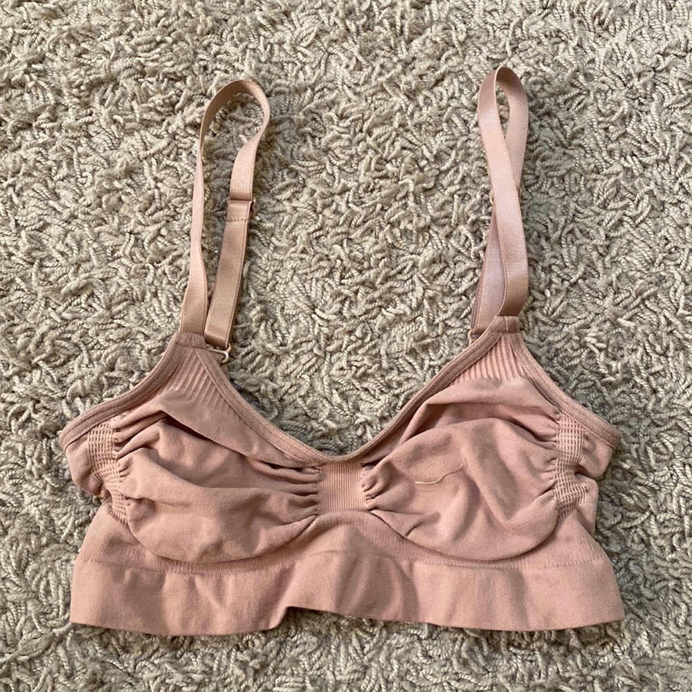 Skims small/medium sculpting bra, sienna